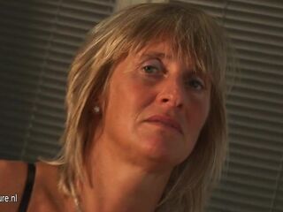 European mature wife frolicking with herself