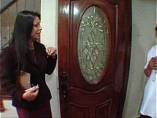 Horny Latin Milf Valentina Lopez